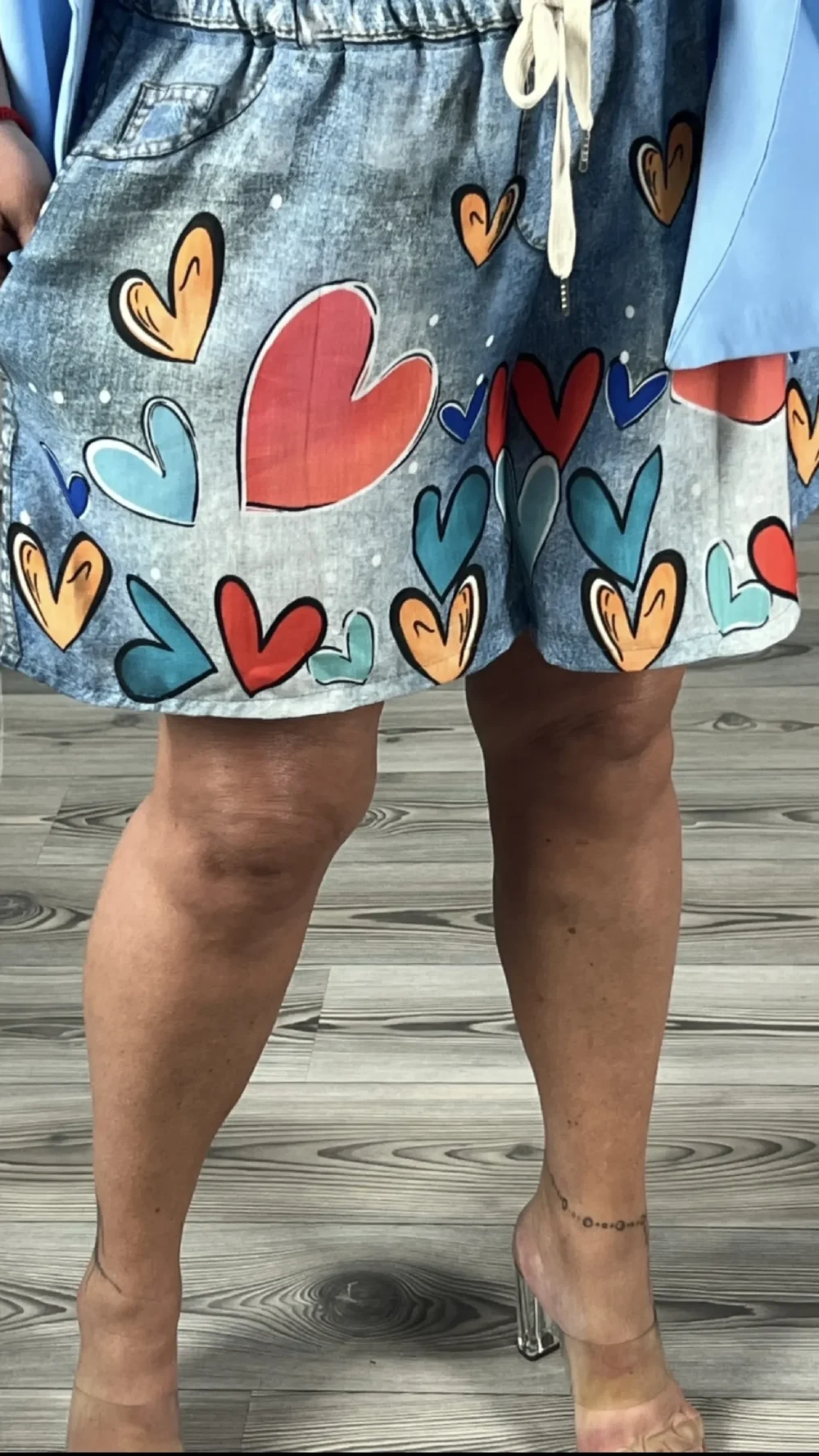 Aida short