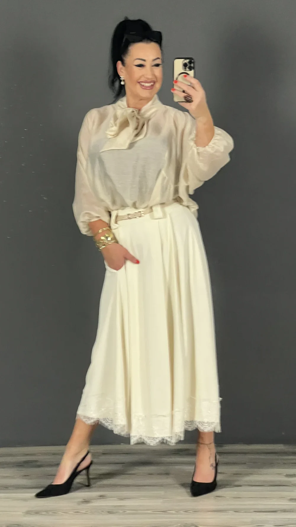 Andrea blúz