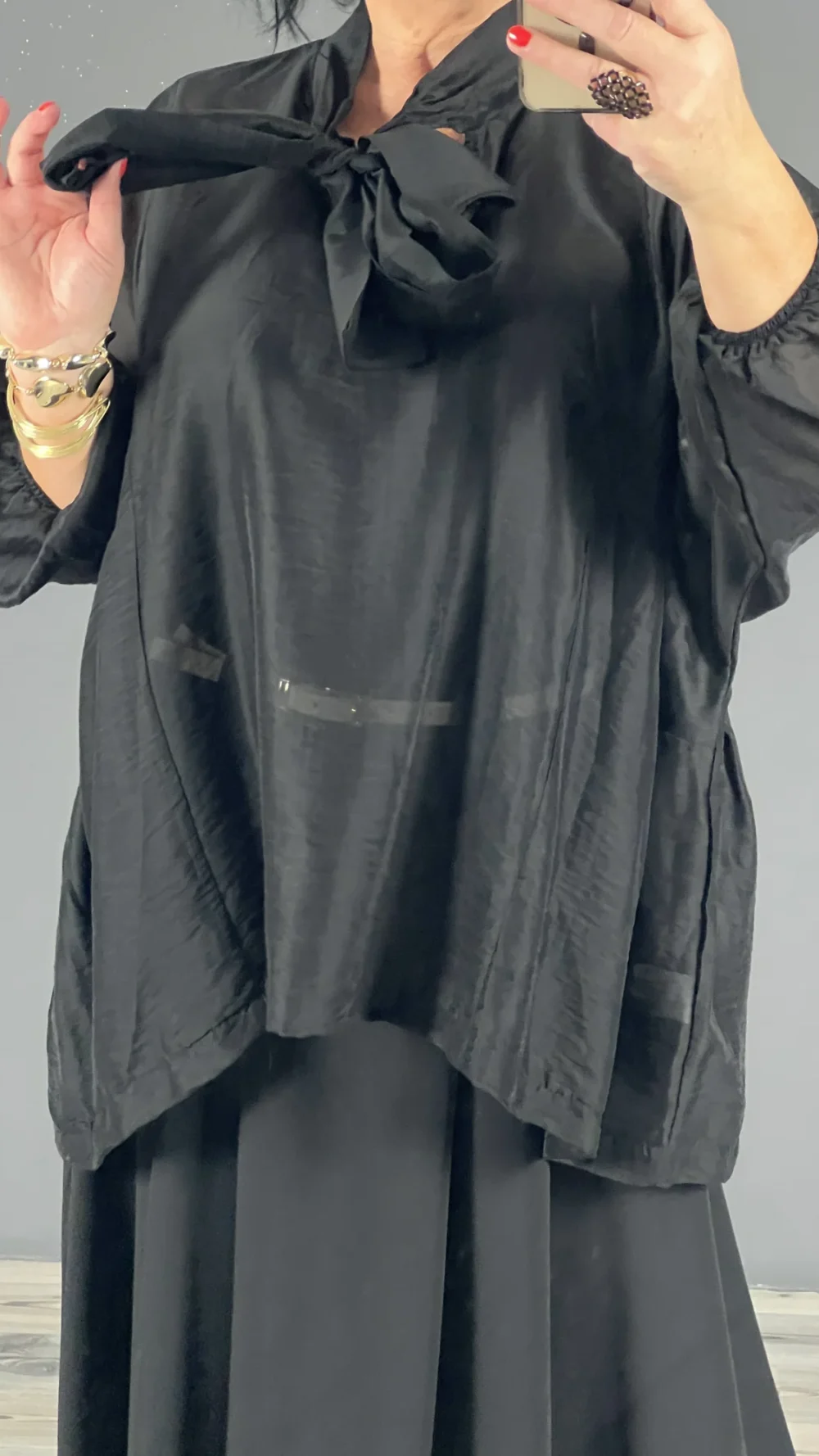 Andrea blúz